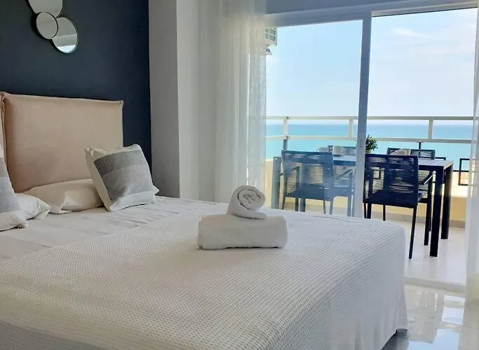 New, Nucleos Luxury Sea View Apartment, Pool *