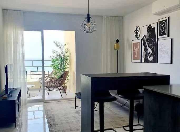 New, Nucleos Luxury Sea View Apartment, Pool *