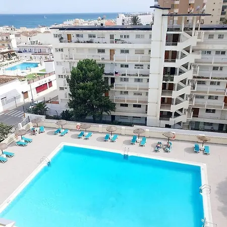 New, Nucleos Luxury Sea View Apartment, Pool Τορρεμολίνος