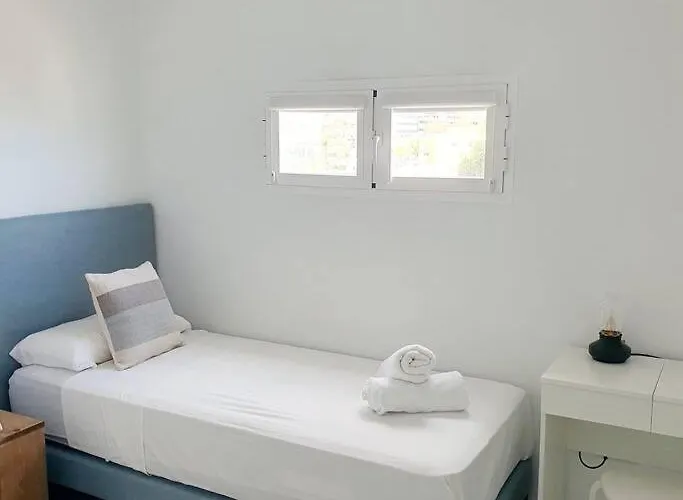 New, Nucleos Luxury Sea View Apartment, Pool Torremolinos