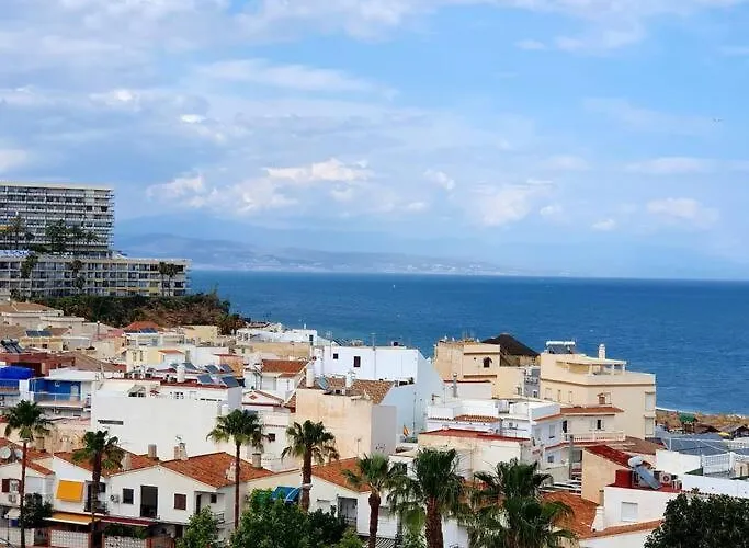 New, Nucleos Luxury Sea View Apartment, Pool Appartement