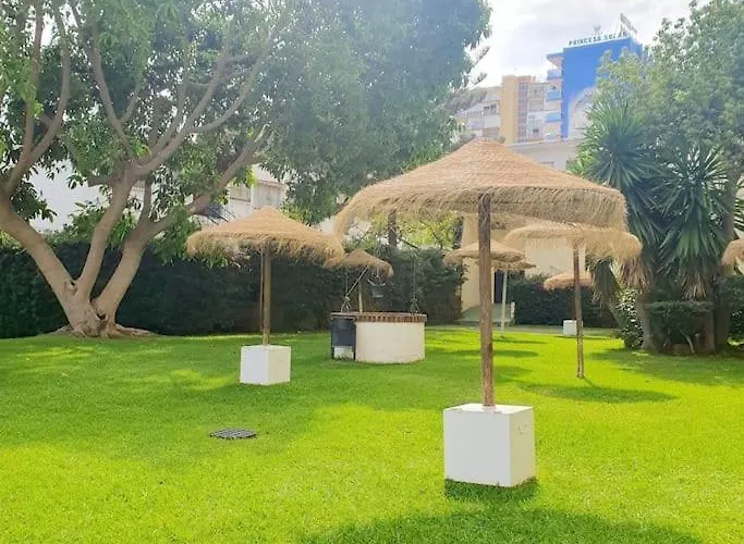 New, Nucleos Luxury Sea View Apartment, Pool *