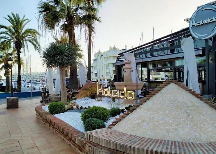 Appartement New, Nucleos Luxury Sea View Apartment, Pool